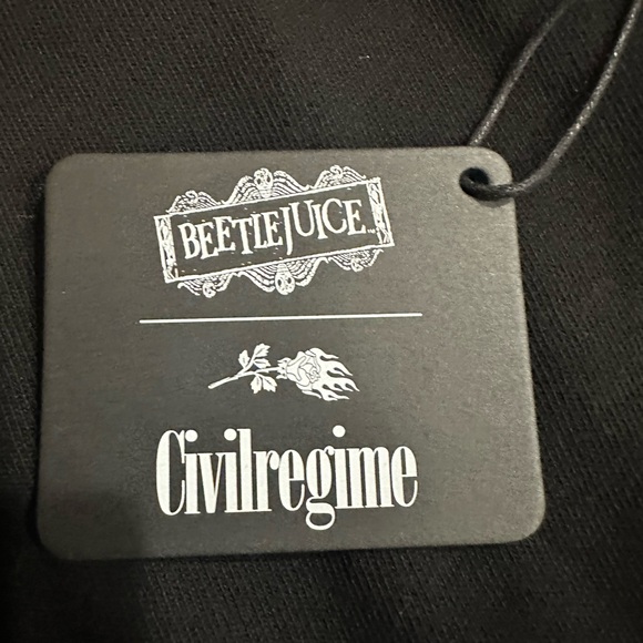 Stylish Black Graphic Tee for Men Beetle Juice Colab NWT Size Medium - Picture 9 of 11